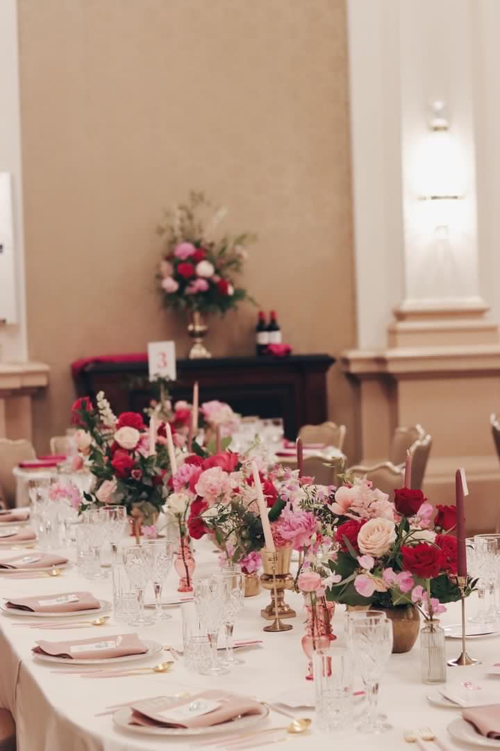 Custom Table Setting & Favour :